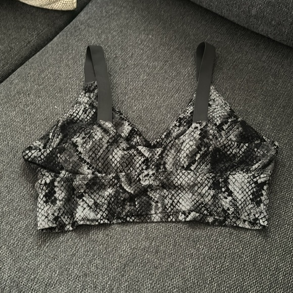 Offline aerie sports bra - Picture 2 of 3